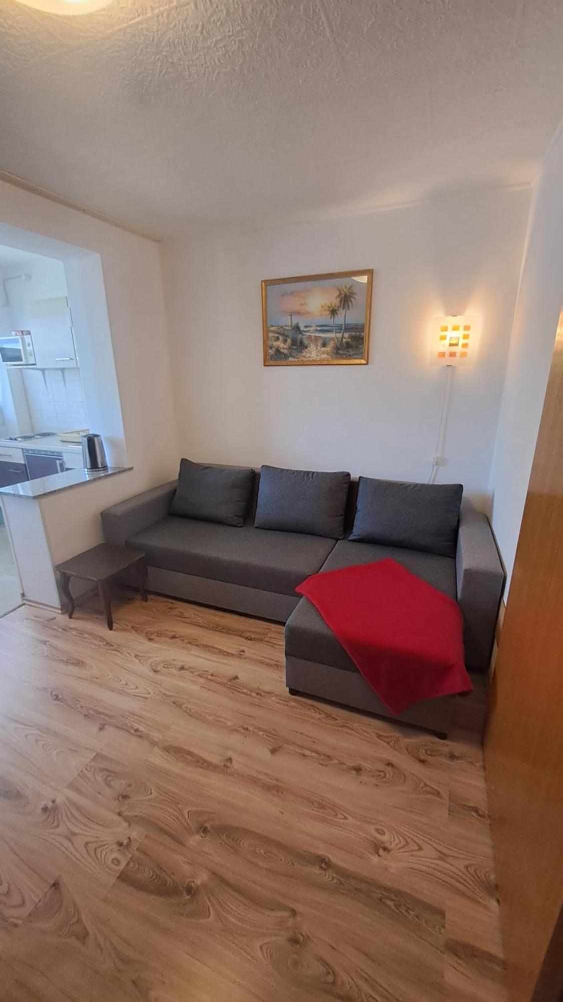 Studio Apartments Maslinik クルク エクステリア 写真